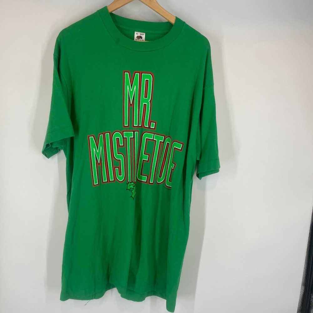 VTG Fruit of the Loom Mr. Mistletoe Christmas USA Made Graphic T-Shirt Green XL